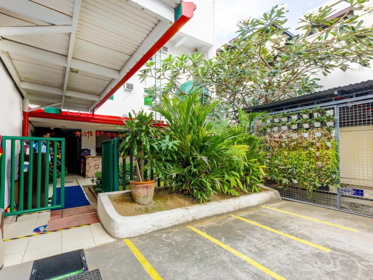 Oyo 842 City Smiles Apartelle San Juan  Exterior foto