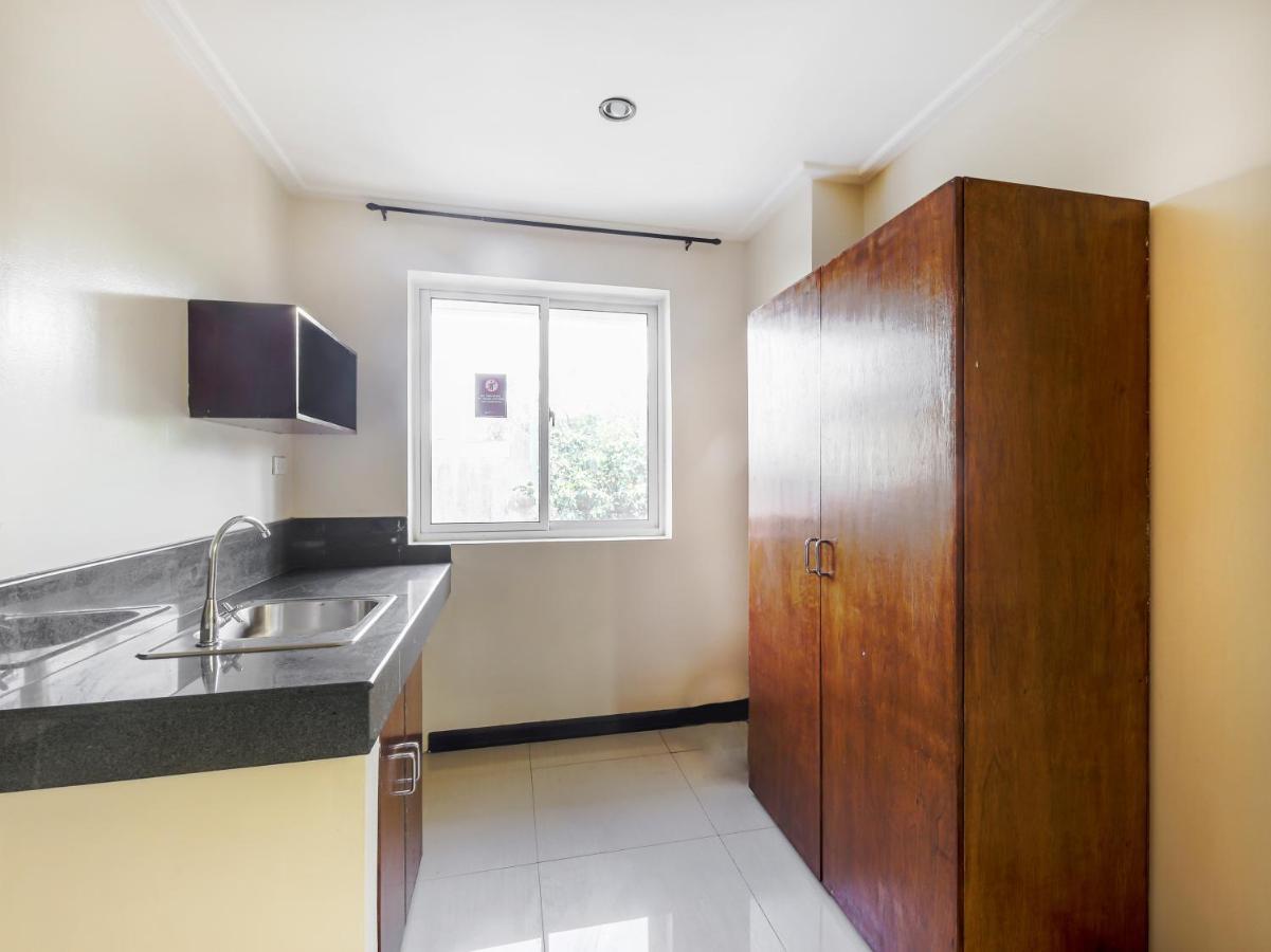 Oyo 842 City Smiles Apartelle San Juan  Exterior foto